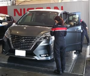 手洗い洗車を奈良でするなら日産プリンス奈良のピカピカ洗車がオススメです 日産プリンス奈良販売株式会社